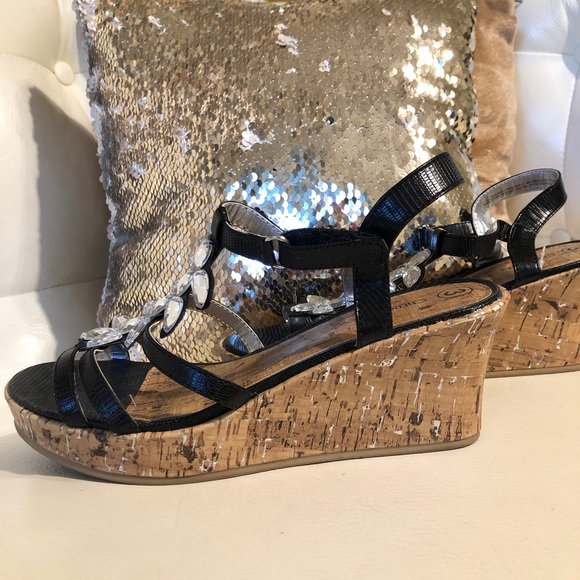 Cherokee Chunky Wedges - Black and Silver Jeweled - Picture 2 of 5